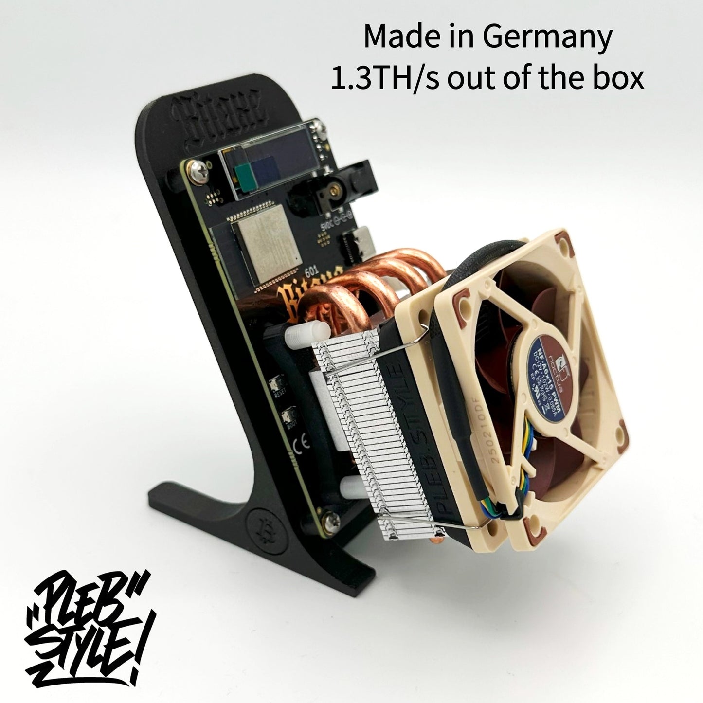 Bitaxe GAMMA v601 - Plebstyle Edition - Low-Profile ICE Tower PLUS (inkl. Netzteil und Ständer)