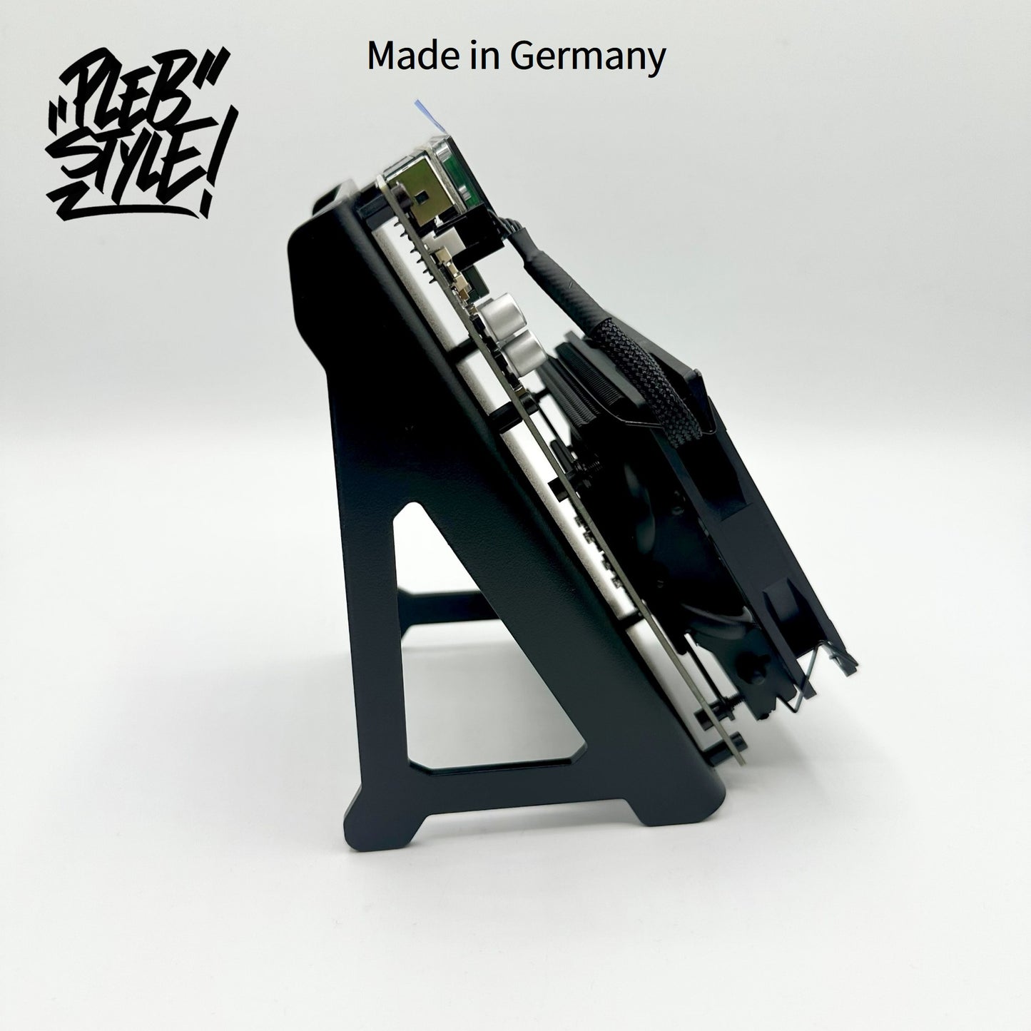 NerdQaxe++ – 4.9TH/s – avec alimentation 120W et support inclus